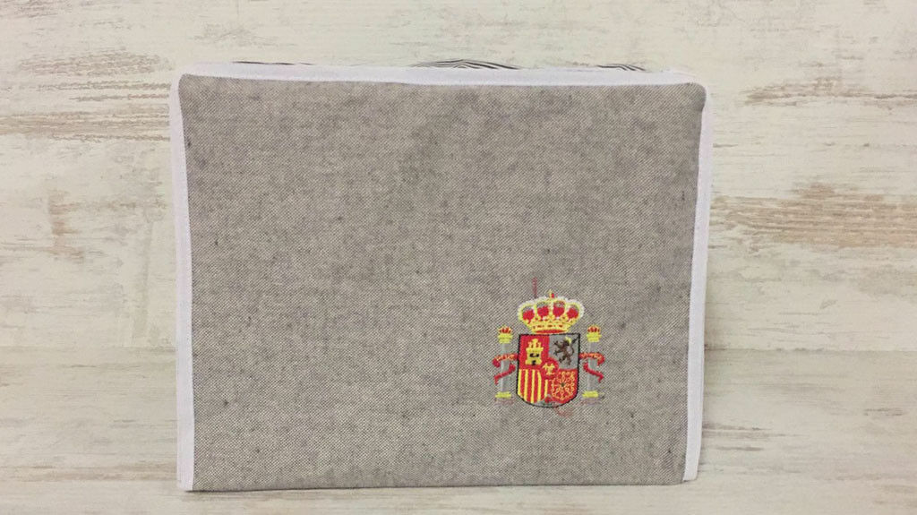 Funda escudo España