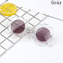 Cargar imagen en el visor de la galería, Vintage Kids Sunglasses Child Sun Glasses Round Flower Gafas Baby Children UV400 Sport Sunglasses Girls Boys Oculos De Sol

