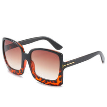Cargar imagen en el visor de la galería, Higodoy Fashion Oversized Women Sunglasses Brand Designer Plastic Female Big Frame Gradient Sun Glasses UV400 gafas de sol mujer

